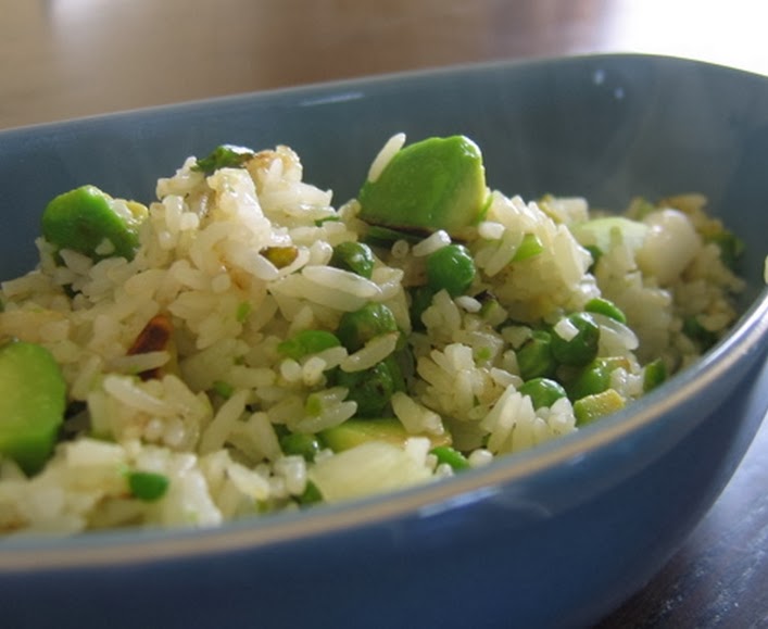 Arroz com Ervilhas e Abacate (vegana)