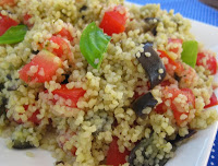 Cuscuz Marroquino com Berinjela e Tomate (vegana)