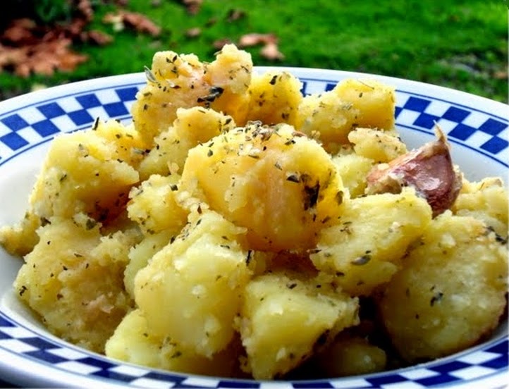 Salada Morna de Batata (vegana)