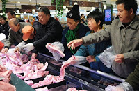 China já consome duas vezes mais carne que os EUA e pode acelerar a crise de alimentos