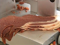 Especialistas recomendam reduzir consumo diário de carne vermelha para evitar morte prematura