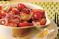 Salada de Tomate-Cereja à Provençal