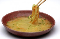 Sopa de Missô com Noodles